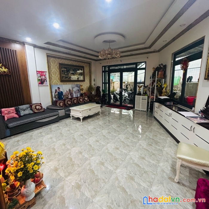 Hạ giá sập sàn, bán nhà trung tâm đà lạt, full đất ở đô thị, sổ riêng
