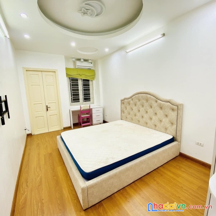 Bán nhà phố trương định, hoàng mai 36m, 5 tầng. giá: 4.75 tỷ