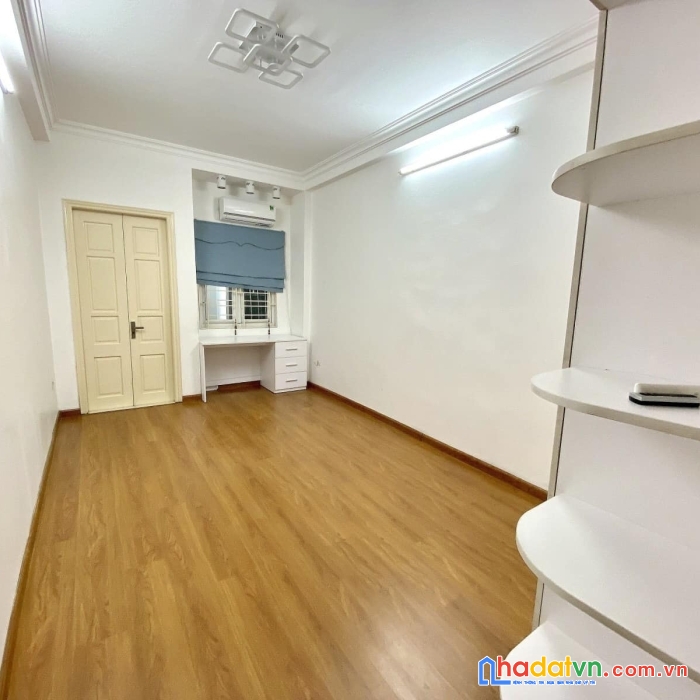 Bán nhà phố trương định, hoàng mai 36m, 5 tầng. giá: 4.75 tỷ