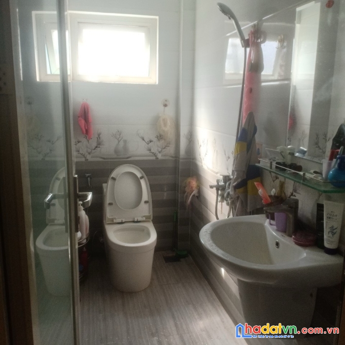 Bán rẻ nhà mặt tiền đường vạn thành, phường 5 đà lạt, full đất ở đô thị