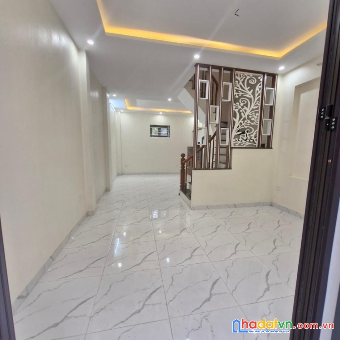 Rẻ đẹp bán 20 căn nhà ở đông la giá 2tỷ5-2tỷ8-3tỷ đường ôtô thông thoáng, dt 30-35-50m