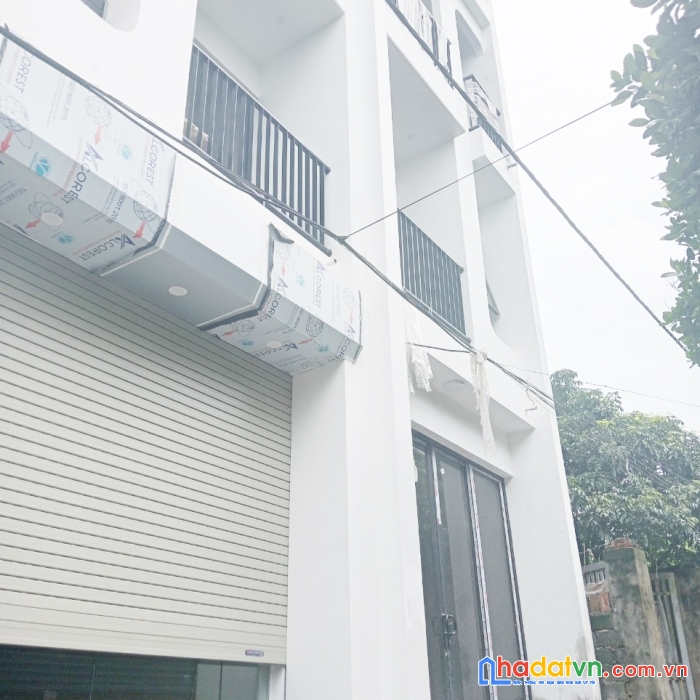 Nhà 3t*51,2m2,gần cầu đại thành, chợ trung tâm, trạm ytế, ôtô đỗ cửa