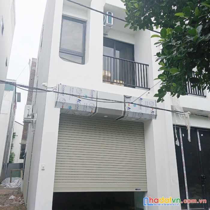 Nhà 3t*51,2m2,gần cầu đại thành, chợ trung tâm, trạm ytế, ôtô đỗ cửa