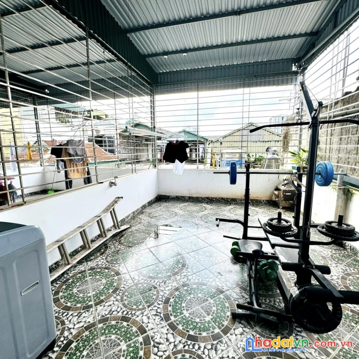 Bán nhà phố trương định, hoàng mai 30m, 5 tầng. giá: 4.5 tỷ