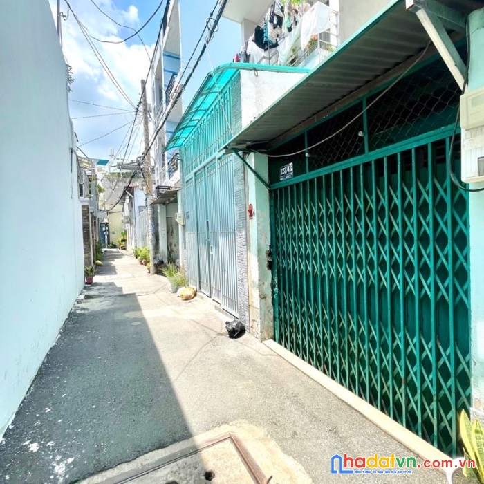 Nhà tốt giá rẻ ngay chỗ đường số 2 gò vấp giá 3.4 tỷ nhà bố rất cục đẹp