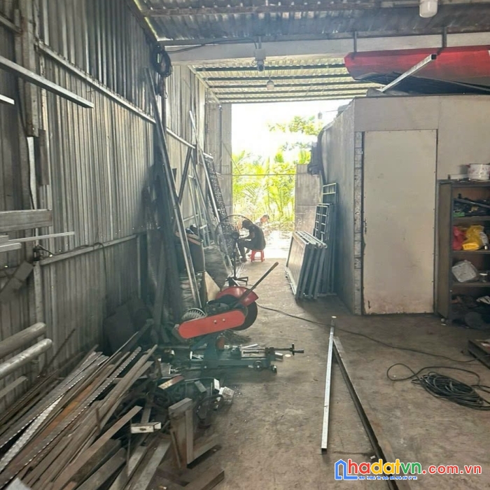 Mặt tiền lê văn lương 120m2 giá 5 tỷ, gần cầu long kiểng