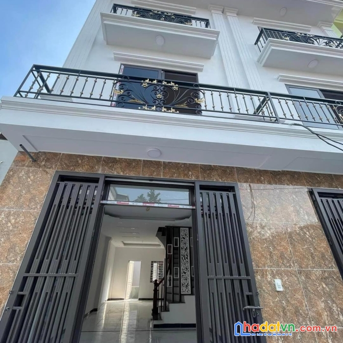 Siêu phẩm cụm 9 căn 3t*41m2-42m2, ôtô đỗ cửa, ngay chợ, ubnd