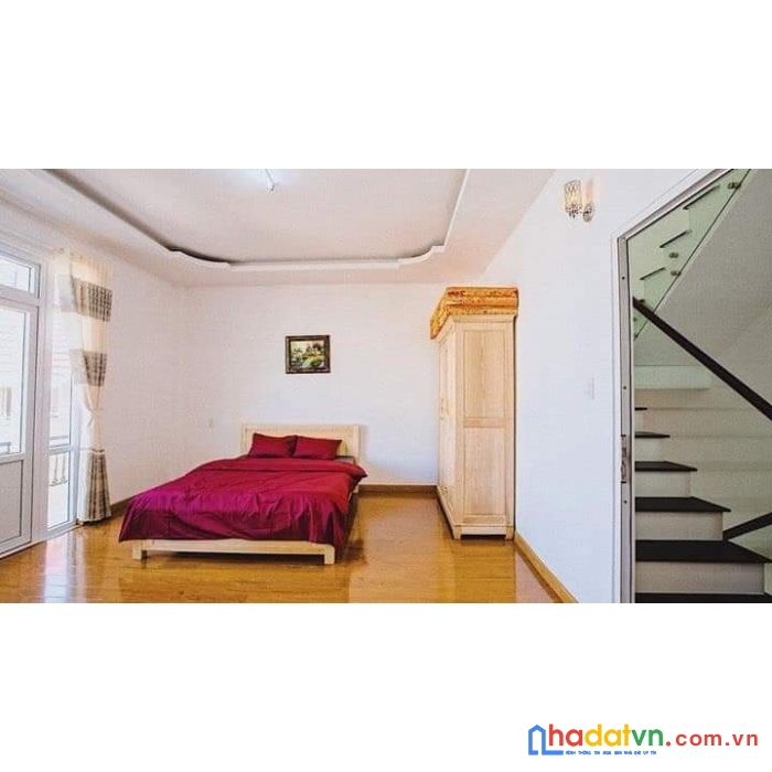 Bán nhà nở hậu đà lạt, đường ô tô nguyễn trung trực, sổ riêng xây dựng,
