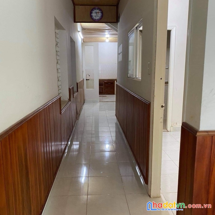 Cần bán nhà full đất ở đô thị trung tâm đà lạt, srxd, 2 mặt tiền, 5tỉ5, lh 0888-113-882 