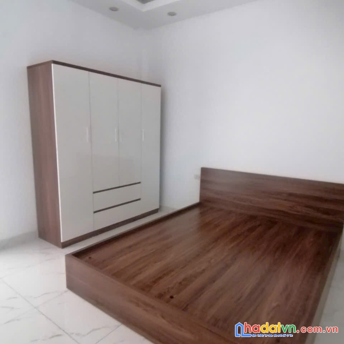 Siêu hiếm 2.25tỷ*40m-full nội thất-cách 10m ra đường oto-10p ra đh phenika