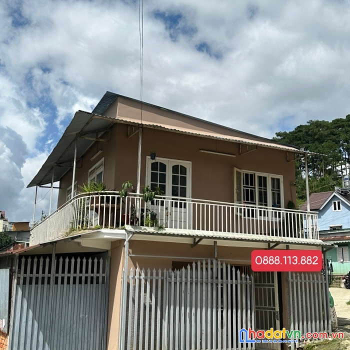 Bán nhà phường 5 đà lạt, căn góc, sổ riêng xây dựng, full đất ở đô thị, 3tỉ8, lh 0888-113-882 