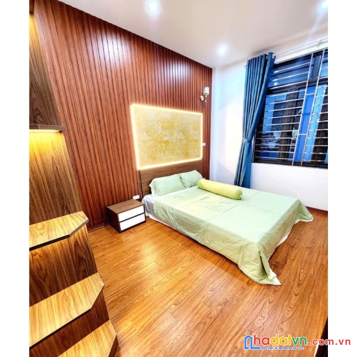 Bán nhà đường hoàng mai, hoàng văn thụ 42m, 4 tầng. giá: 6.7 tỷ