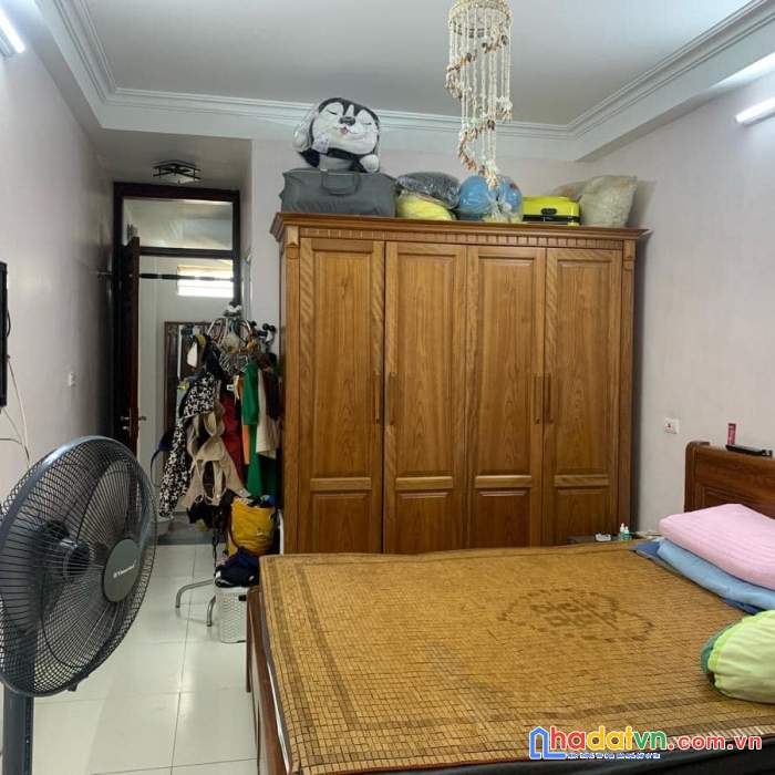 Bán nhà phôố kim ngưu, hai bà trưng 30m, 5 tầng. giá: 5.5 tỷ