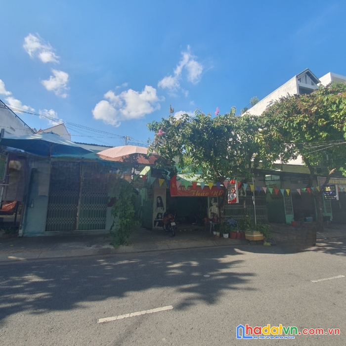 Nhà cấp 4 đường 85 phường tân quy q7. giá tốt xây chdv