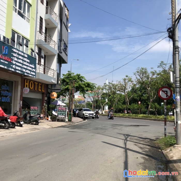 Bán nhà 2 mặt tiền đường số 5 - trần não. hầm + trêt+ 3 lầu. giá: 23.5 tỷ