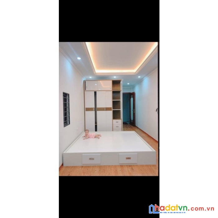 Bán nhà phố nguyễn đước cảnh, hoàng mai 33m, 5 tầng. giá: 6.2 tỷ