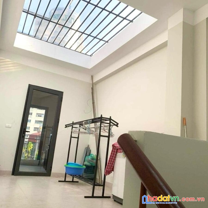 Bán nhà phố nguyễn đước cảnh, hoàng mai 33m, 5 tầng. giá: 6.2 tỷ