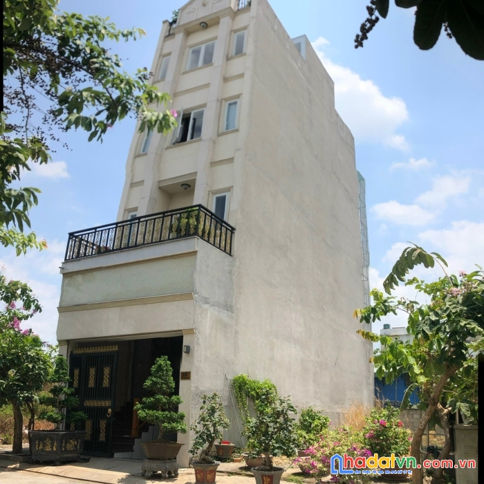 Bán căn nhà kdc an phú- quận 2. kết cấu: 5 tầng + thang máy. giá: 13,5 tỷ.