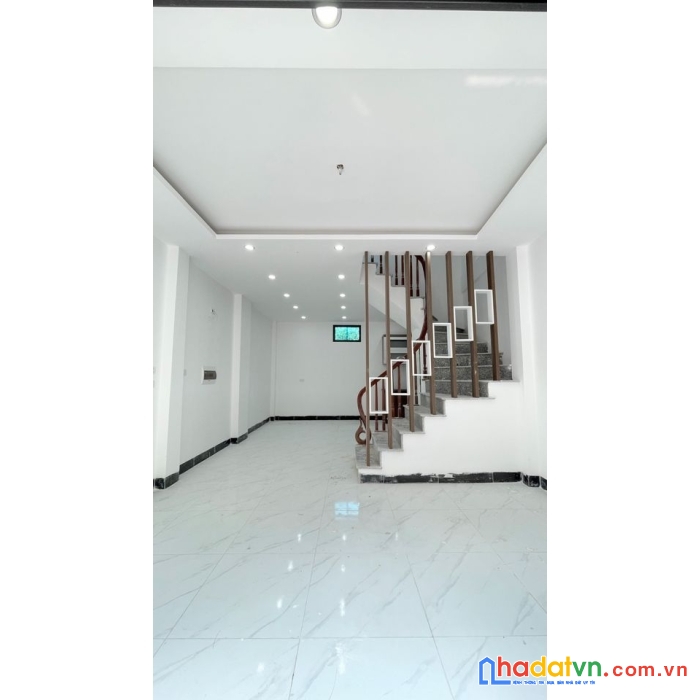 Chỉ 1,6 tỷ sở hữu nhà 3t full nội thất - gần đh sư phạm thể dục thể thao , ql6