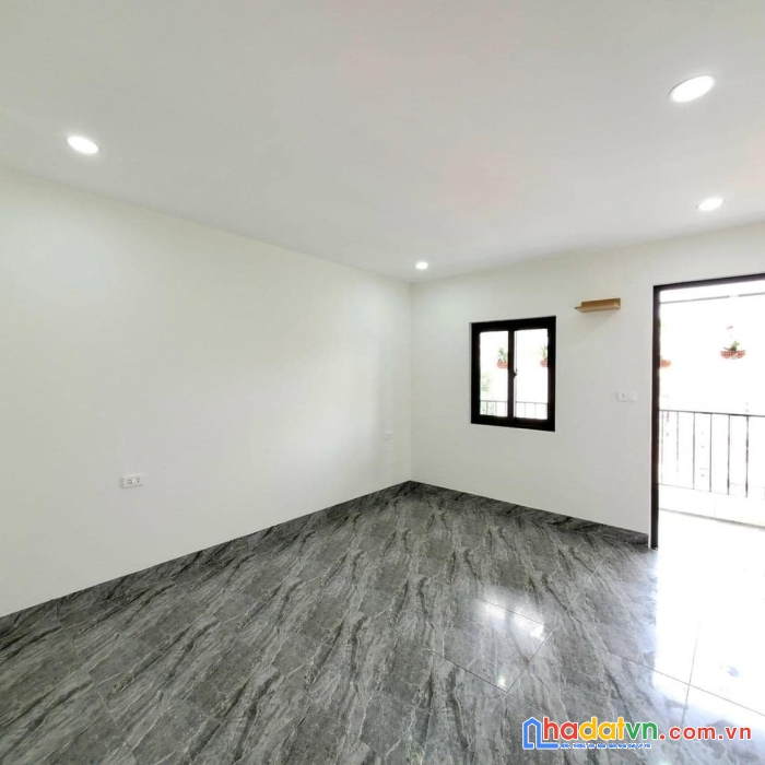 Bán nhà phố minh khai, hoàng mai 34m, 4 tầng. giá: 4.5 tỷ