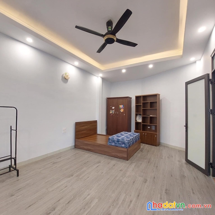 Bán nhà phố trương định, hoàng mai 34m, 5 tầng. giá: 4.6 tỷ