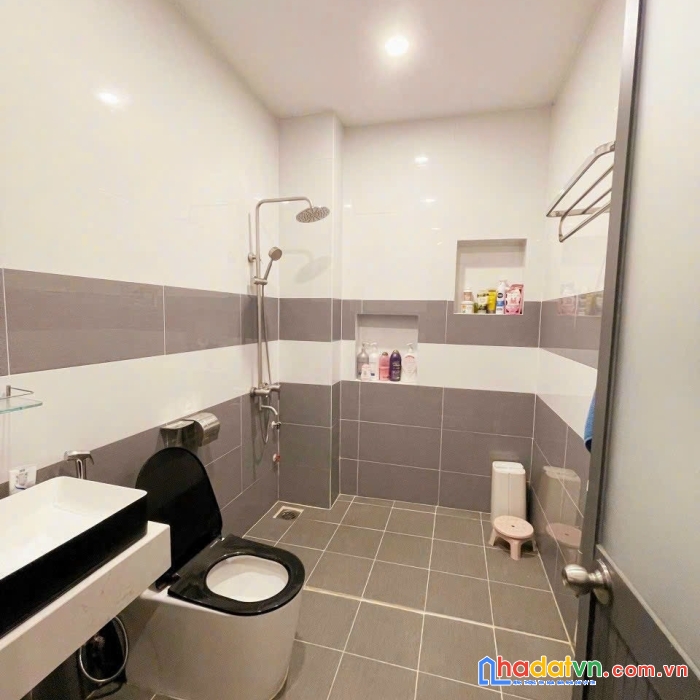 Bán nhà đẹp 2 lầu tại cù lao phố phường hiệp hoà 