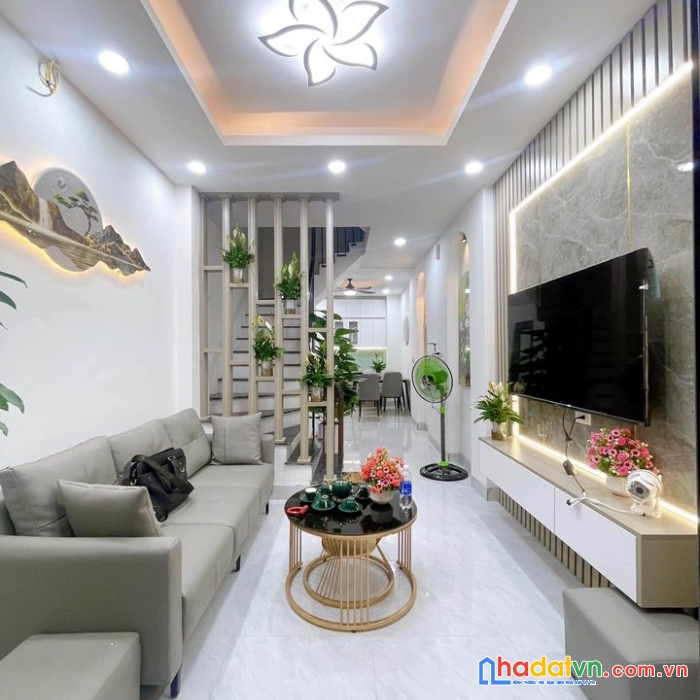 Rẻ nhất đại thành - 3t*2.25tỷ *(40m) full nội thất- 3bước ra đg oto tránh 