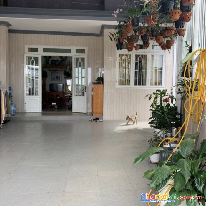 Bán nhà xây kiên cố phường 5 tp đà lạt, đường ô tô lê lai, 3pn 2tỉ250, lh 0888-113-882