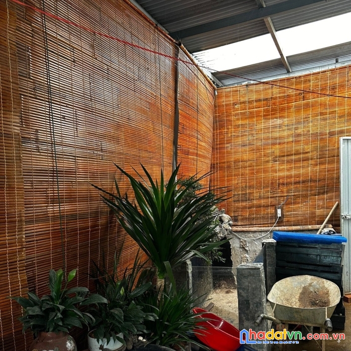 Bán nhà đất gần làng hoa vạn thành tp đà lạt, đường ô tô hoàng văn thụ