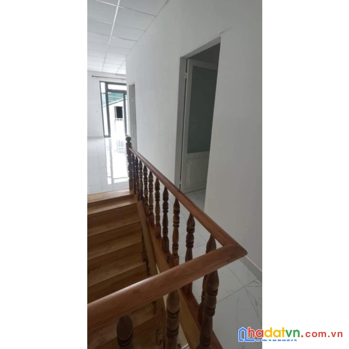 Bán nhà xây kiên cố gần trường học phường 7 đà lạt, đường xô viết nghệ tĩnh, 3pn 1tỉ990, lh 0888-113-882