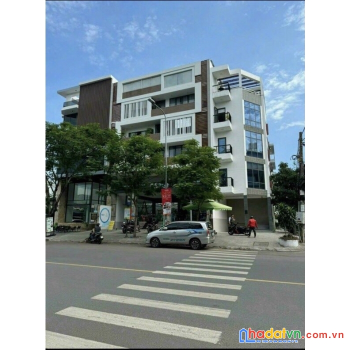 Bán nhà 2 mt đường đặng thùy trâm- bình thạnh. dt: 5x25 ( hầm +5 tầng) giá: 31 tỷ