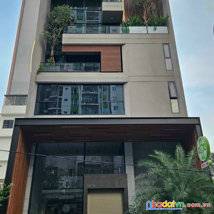 Bán nhà mặt tiền đường bình lợi. dt: 5 x20 ( trệt + 4 tầng)  giá: 15 tỷ