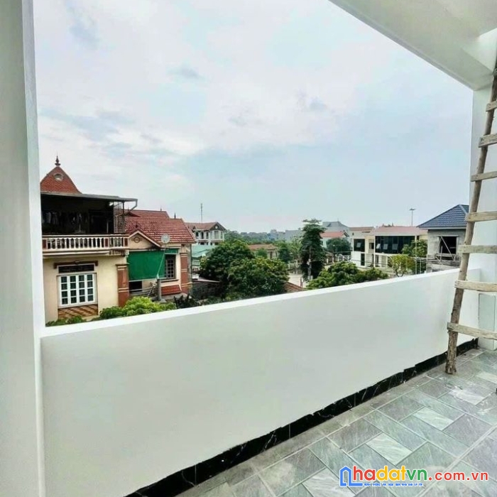 Chỉ 1.760tỷ có ngay nhà mới 2t*xd(90m) 5p ra chợ tình lam - đại thành 