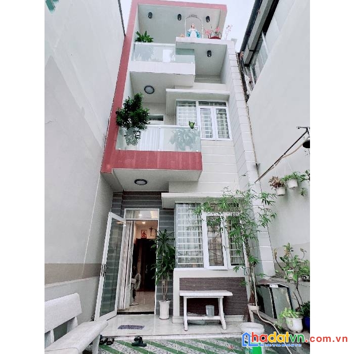 Nhà mt phạm thế hiển, p4, q8, gần chợ tiện kinh doanh buôn bán