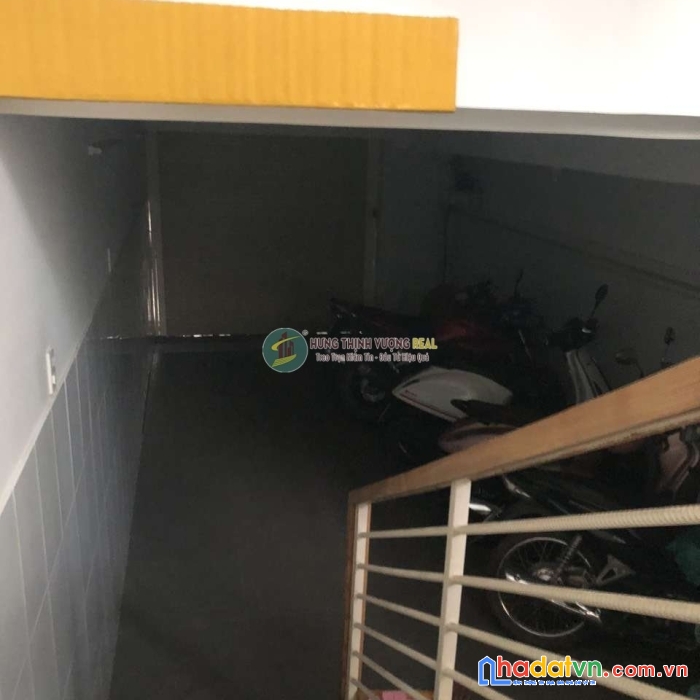 Bán căn nhà đường lương định của. dt: 4 x 20 ( hầm + 5 tầng). giá: 18 tỷ