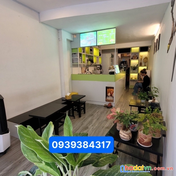 Bán nhà mặt tiền cho cô chú 5 sau lưng chợ bình chánh, đang cho thuê 8tr/tháng