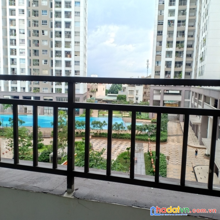 Chính chủ cho thuê căn hộ 65 mét vuông 2 phòng ngủ, 2 toilet rich star 1 - hòa bình - quận tân phú