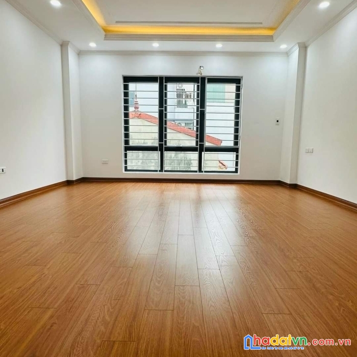 Bán nhà ngõ 454 minh khai. s 45m 6t thang máy, nhà mới