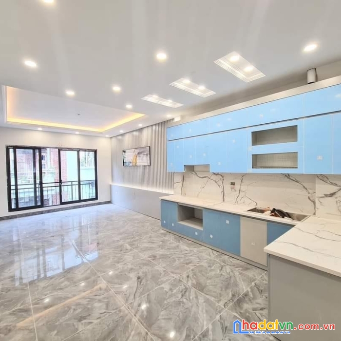 Bán nhà ngõ 622 minh khai. 45m xây mới 5t thang máy, full nội thất. chỉ 7.5 tỷ