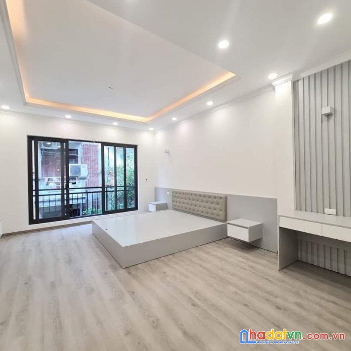 Bán nhà ngõ 622 minh khai. 45m xây mới 5t thang máy, full nội thất. chỉ 7.5 tỷ