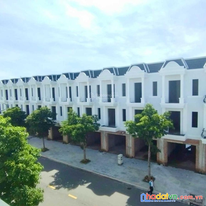 Mở bán khu đô thị thành phố mới chỉ cách thành phố 25km.