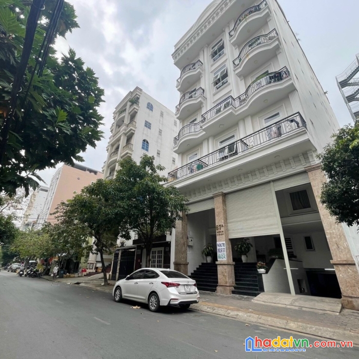 Bán nhà phố quận 2- p. thảo điền (dt: 4 x15; trệt + 4 lầu, 9 phòng chdv). giá: 13.5 tỷ