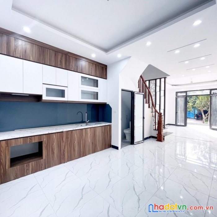 Hiếm có! nhà mới 3t*38m2 ôtô tận cửa - có khu vui chơi - đủ tiện ích - cạnh p. đồng mai