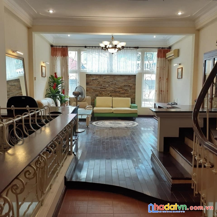 Bán nhà phố đặng văn ngữ, đống đa 64m, mt 5.1m. giá: 18 tỷ