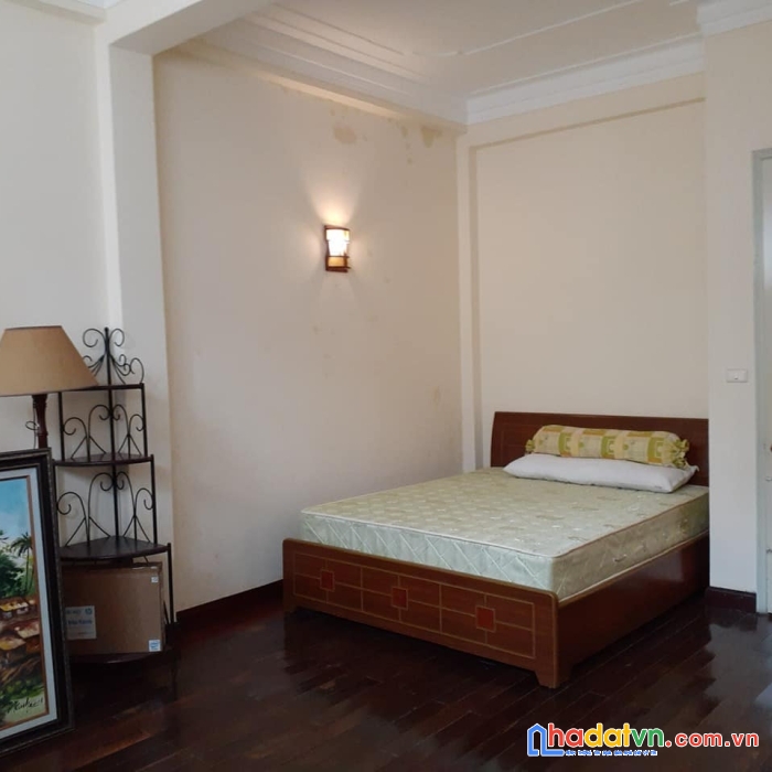 Bán nhà phố đặng văn ngữ, đống đa 64m, mt 5.1m. giá: 18 tỷ