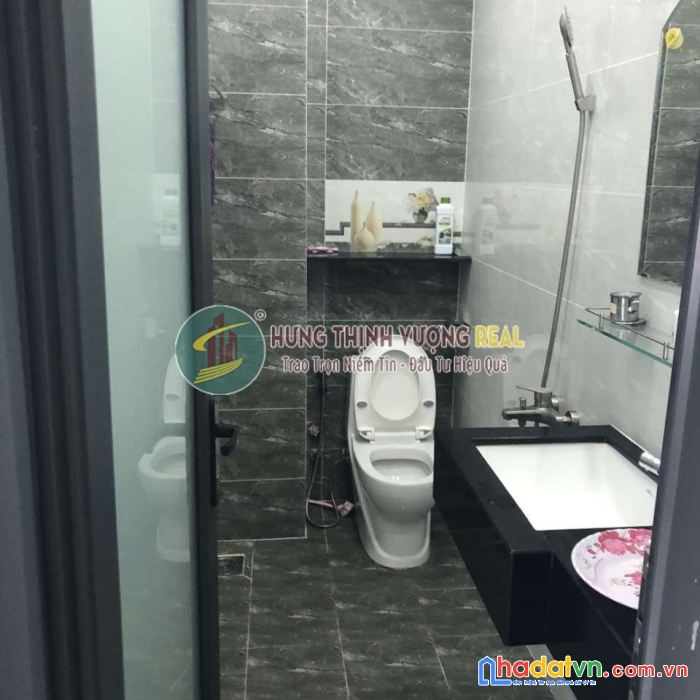 Bán căn nhà đường lương định của- quận 2. kdc him lam. dt: 4 x 20 ( hầm + 5 tầng). giá: 18 tỷ