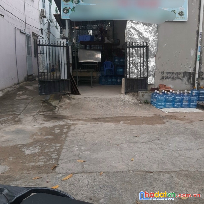 Bán nhà cấp 4, đường bà thau, xã tân kiên, bình chánh.