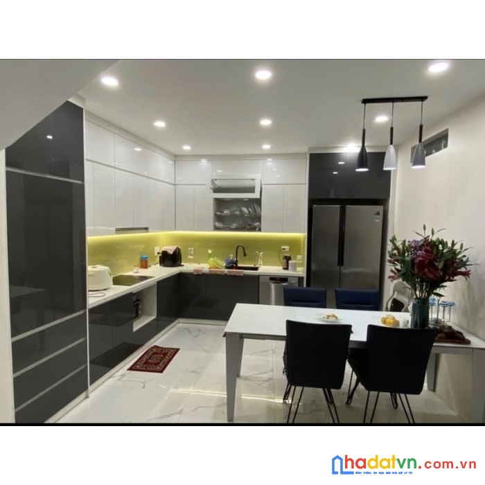 Bán nhà phố minh khai, hai bà trưng 57m, 4 tầng. giá: 12.5 tỷ