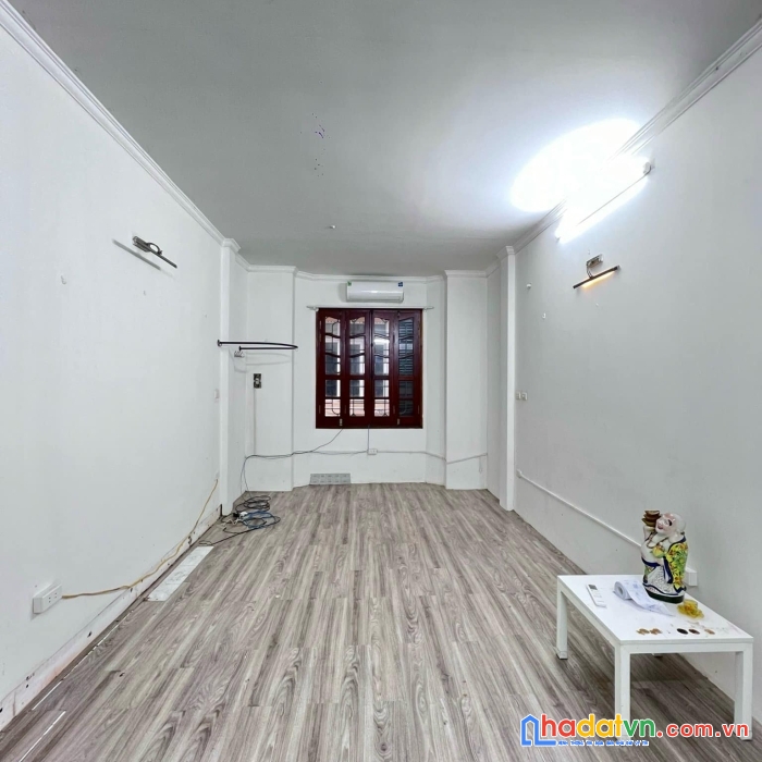 Bán nhà phố nguyễn chí thanh, đống đa 36m, 4 tầng. giá: 13.5 tỷ