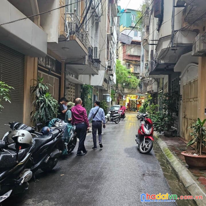 Bán nhà phố nguyễn chí thanh, đống đa 36m, 4 tầng. giá: 13.5 tỷ